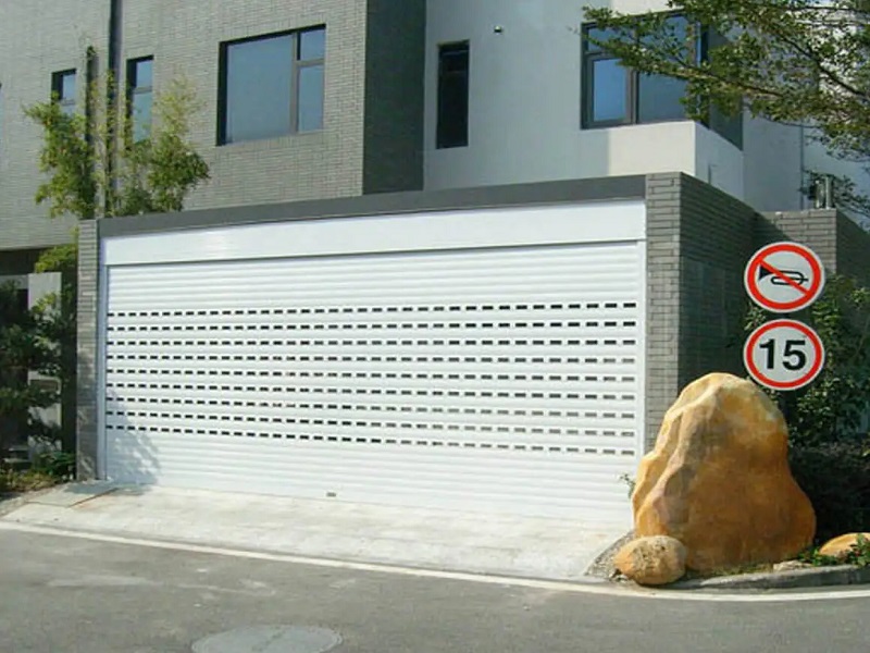 Advantages and Applications of Aluminum Roller Shutter Doors